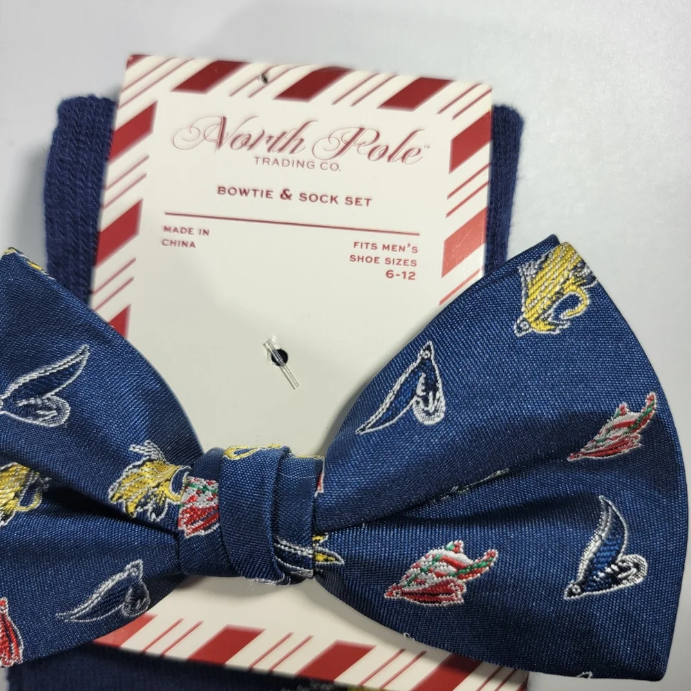 Mens Bowtie Coordinating Socks Set Blue FISHING LURES Bowtie & Socks Navy NEW